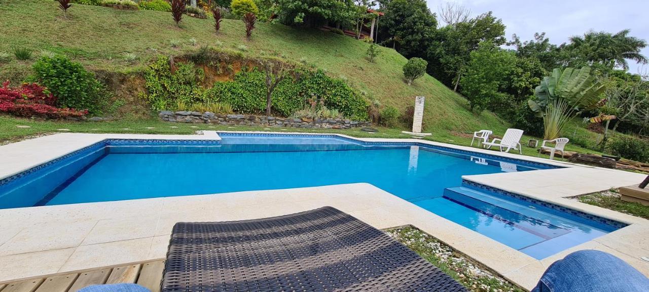 Finca Hotel Tierra Verde Girardota Luaran gambar