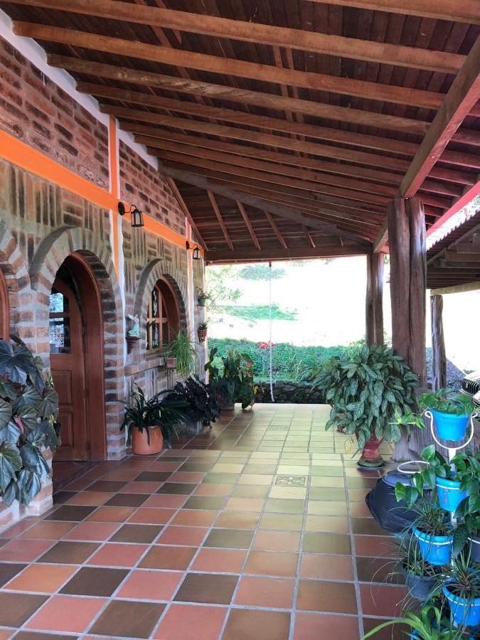 Finca Hotel Tierra Verde Girardota Luaran gambar