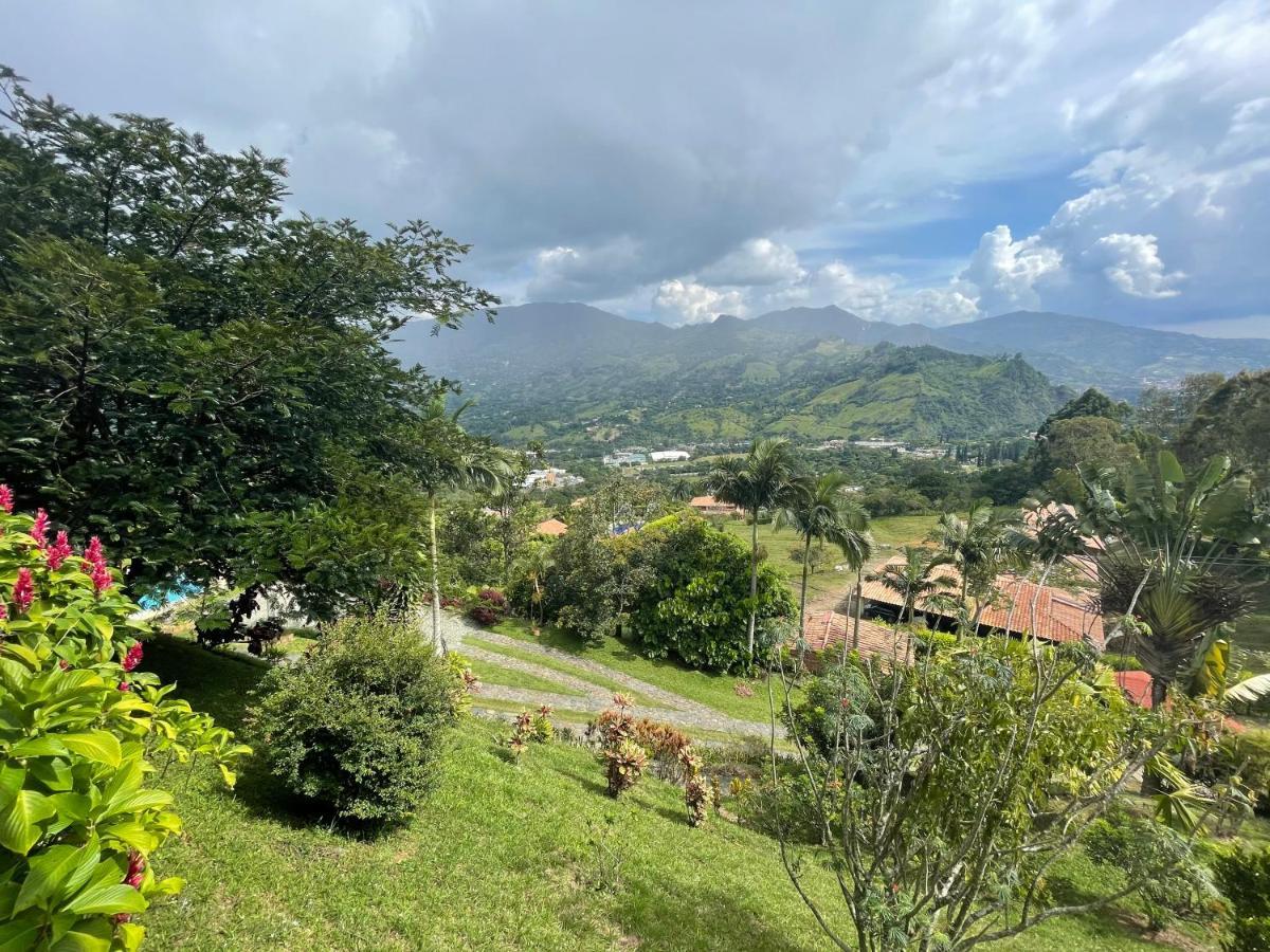 Finca Hotel Tierra Verde Girardota Luaran gambar