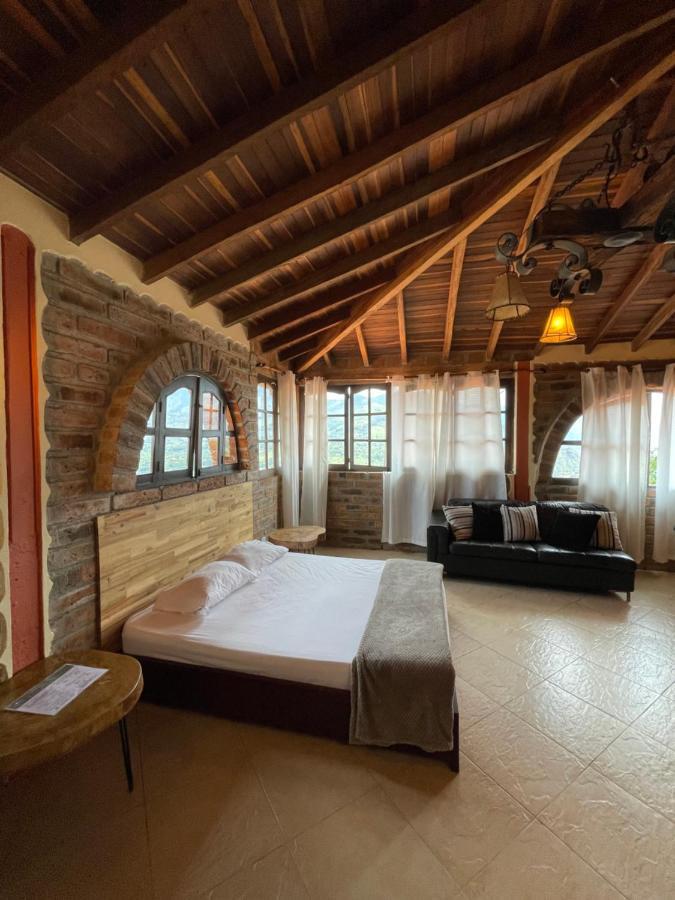 Finca Hotel Tierra Verde Girardota Luaran gambar